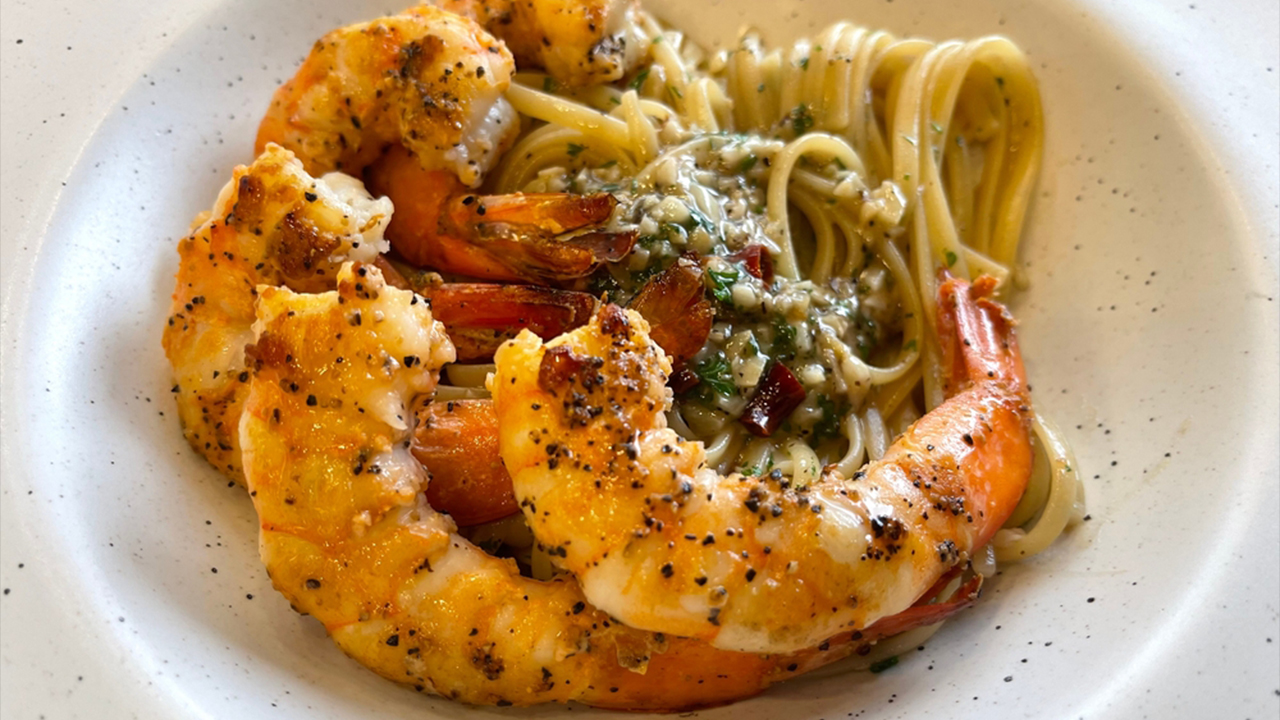 Shrimp Aglio E Olio of star gyros and grill